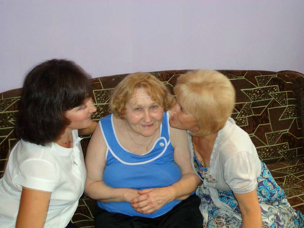 ЗУСТРІЧ ОДНОКЛАСНИКІВ - Уличне