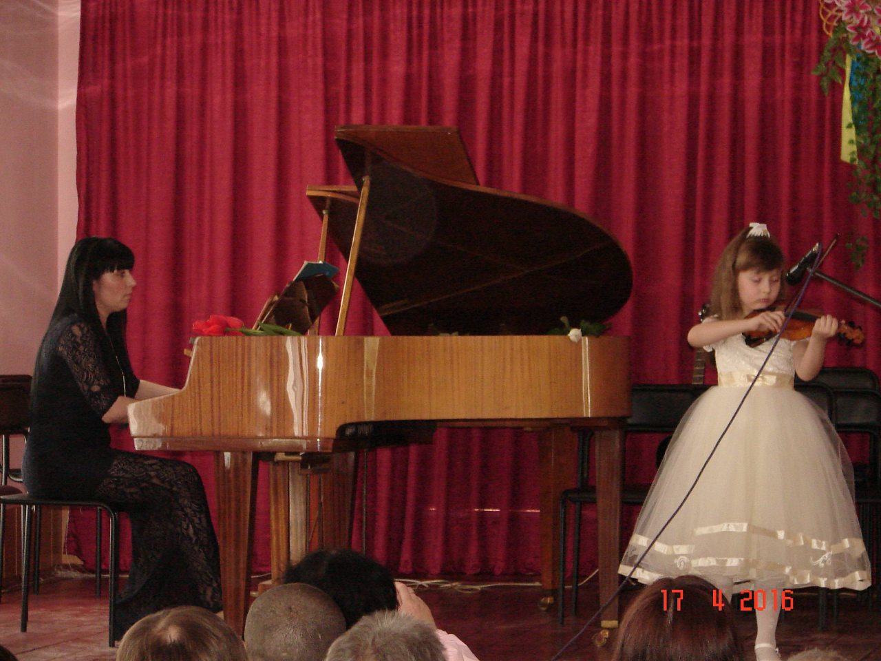 Джуринській дитячій музичній школі 45 - Джурин