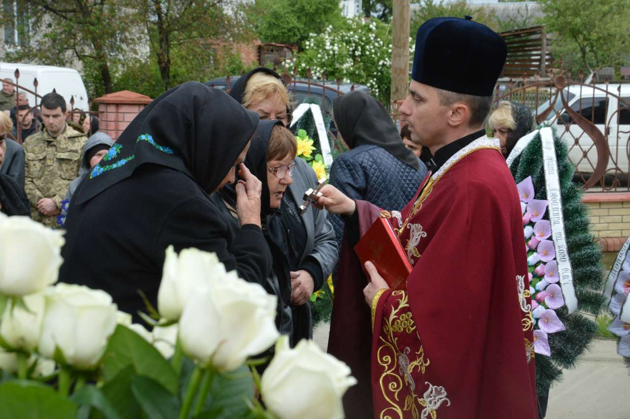 Похорон бійця АТО Руслана Кожушного - Чукалівка