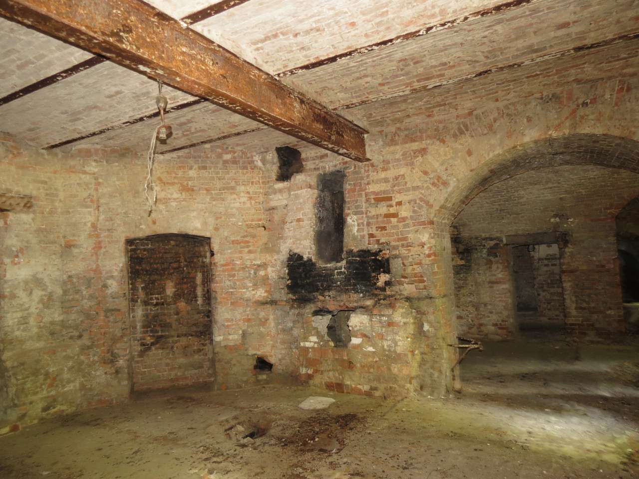 ПАЛАЦ ДАХНОВСЬКИХ - Леськове