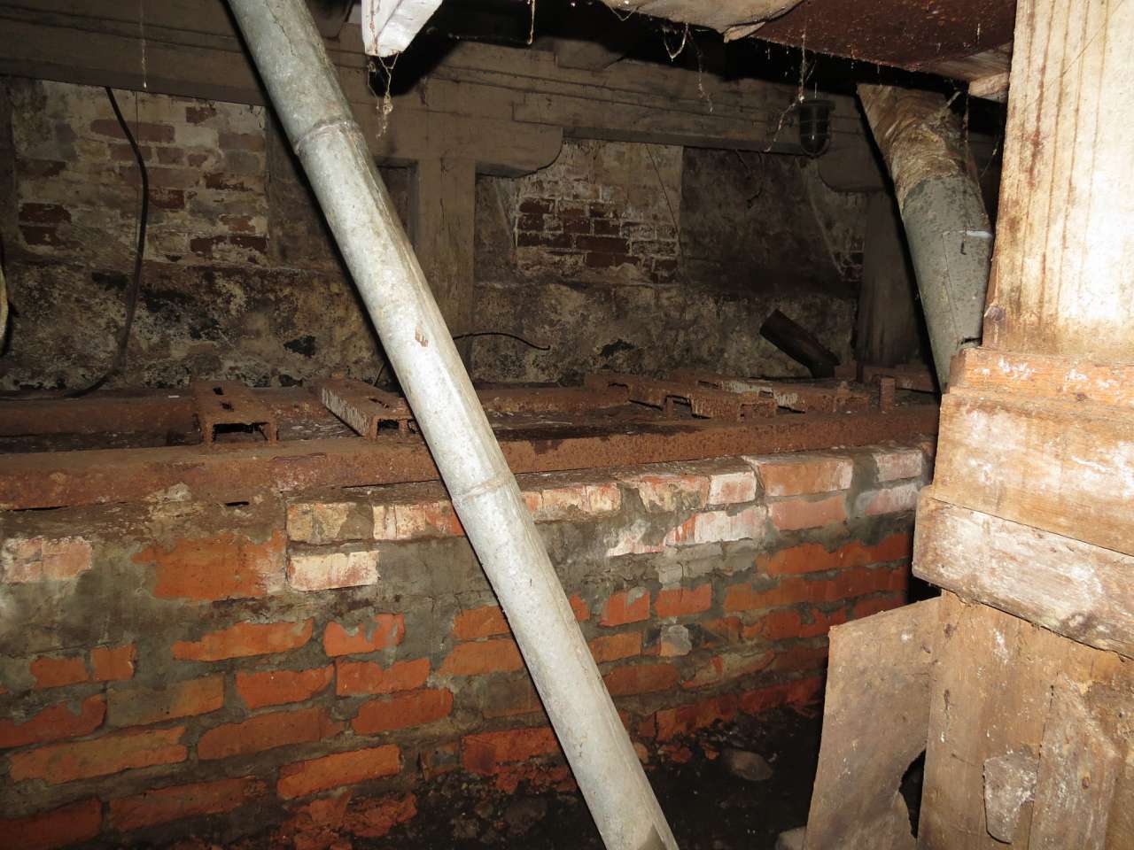 САРНІВСЬКИЙ МЛИН - Сарни