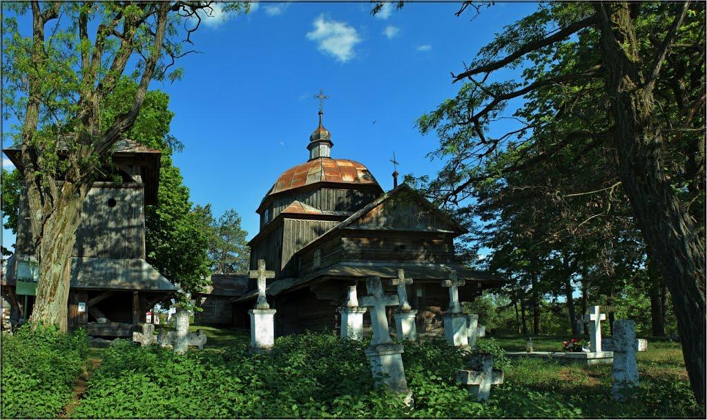 Дев'ятир з panoramio.com - Devyatyr