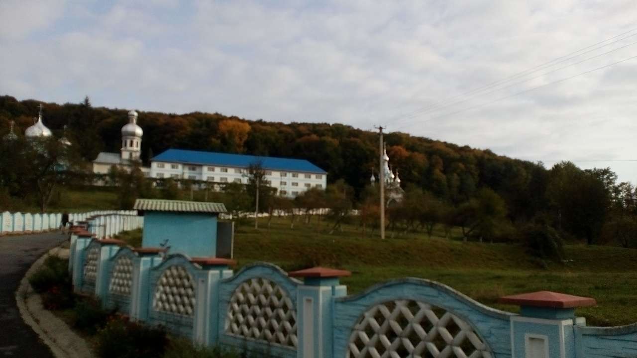 Свято-Архангело-Михайлівський  монастир - Драгово