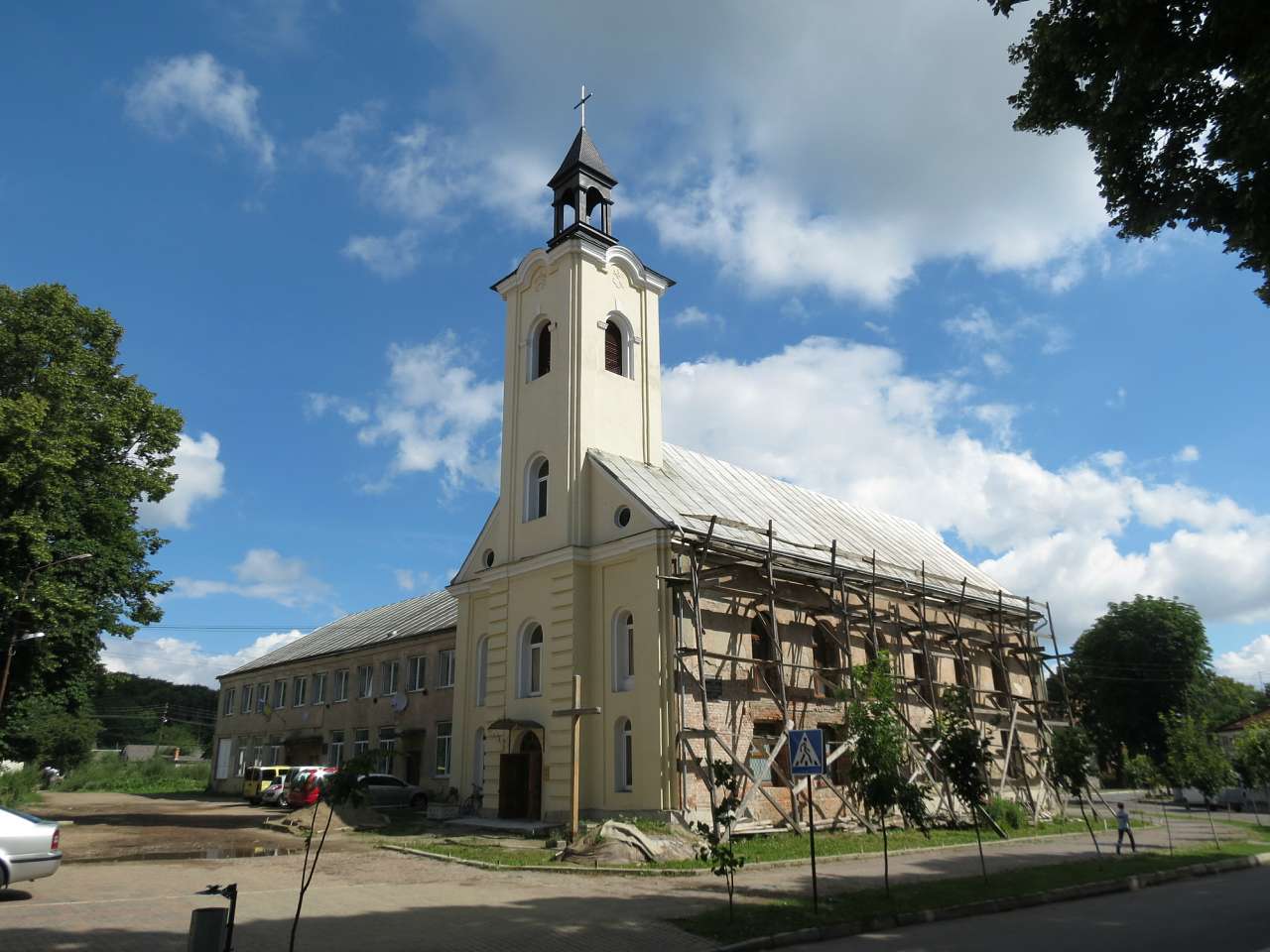 ВУЛИЧКАМИ ХИРІВА - Хирів