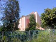 Навчальні заклади