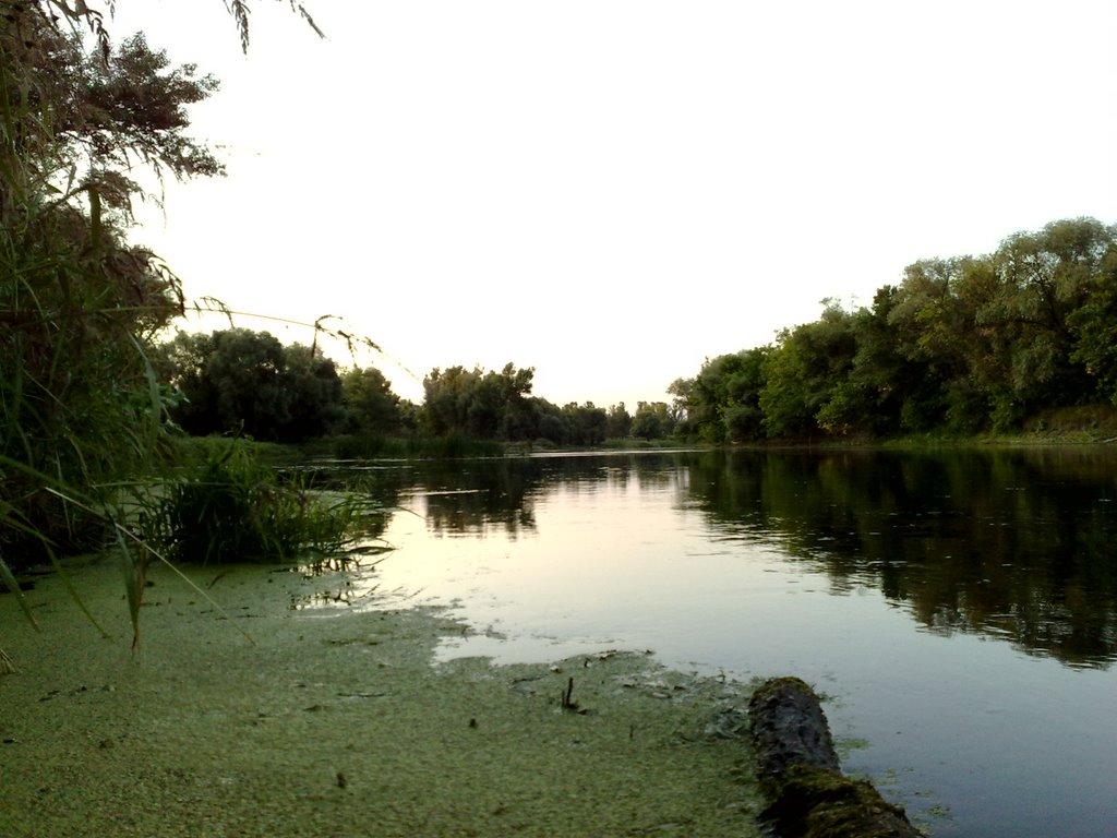 Трьохізбенка з panoramio.com - Трьохізбенка