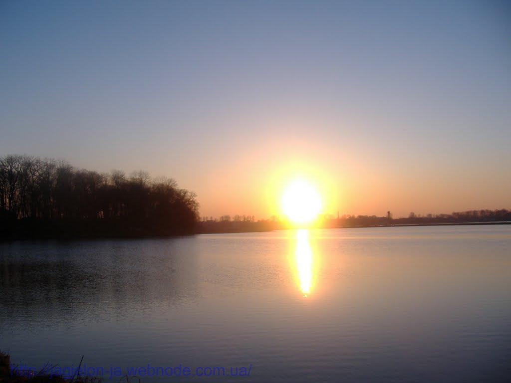 Городок з panoramio.com - Городок