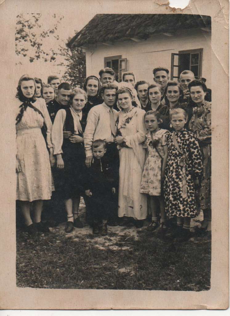 Ми Краївці - Країв