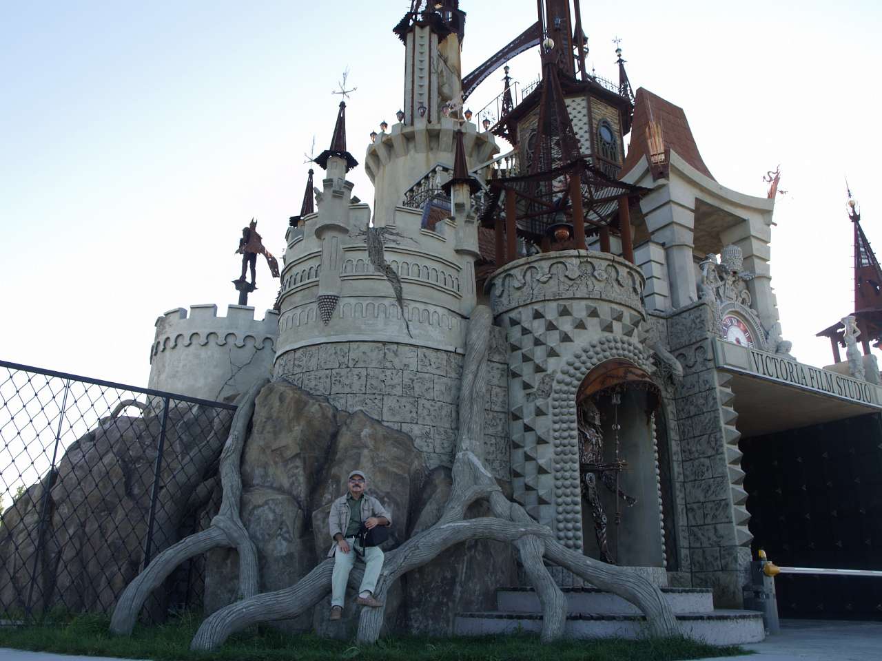 VICTORIA FILM STUDIOS - Гуровщина
