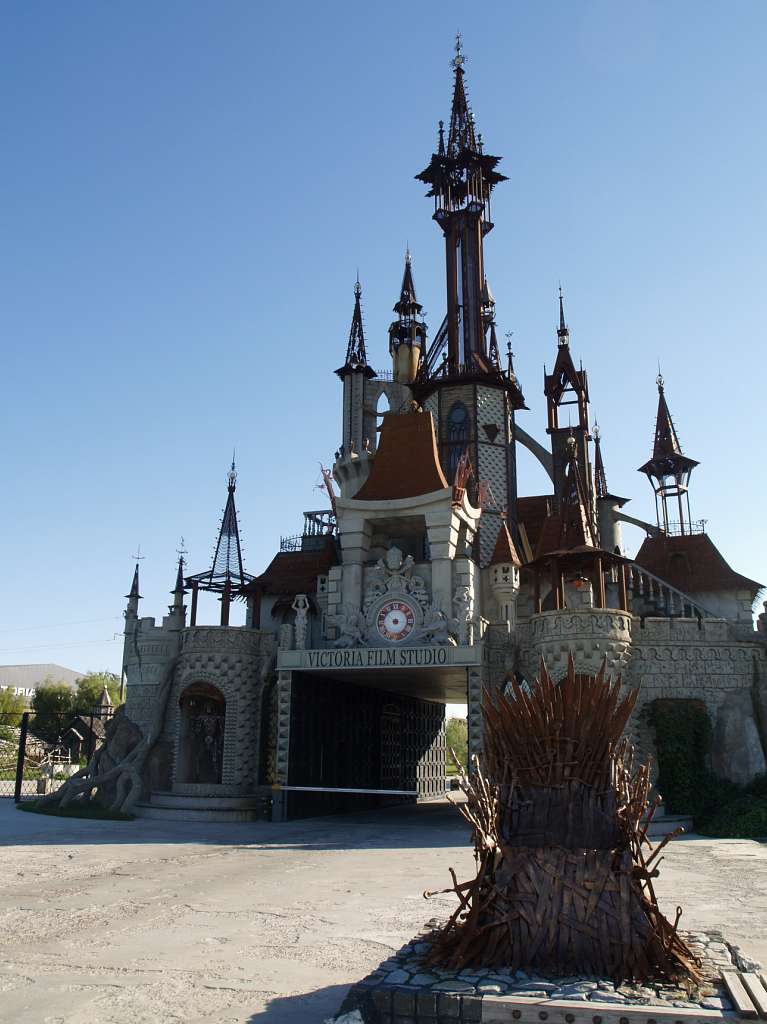 VICTORIA FILM STUDIOS - Гуровщина