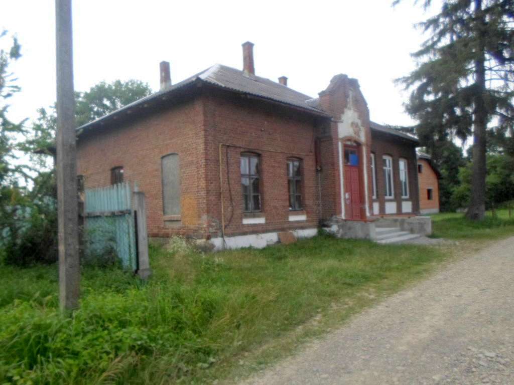 Народний дім. Бібліотека - Заплатин