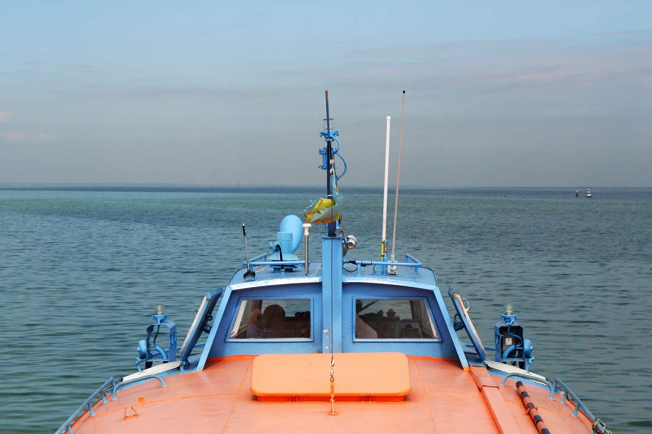 ПОДОРОЖ ДНІПРОМ ДО СТРАХОЛІССЯ - Страхолісся