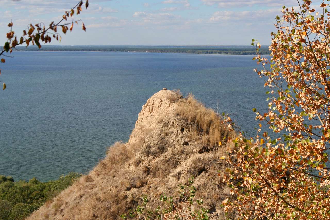 ПОДОРОЖ ДНІПРОМ ДО ТРАХТЕМИРОВА - Трахтемирів