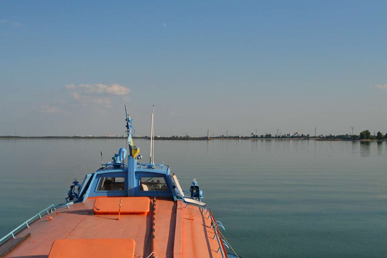 ПОДОРОЖ ДНІПРОМ ДО СТРАХОЛІССЯ - Страхолісся