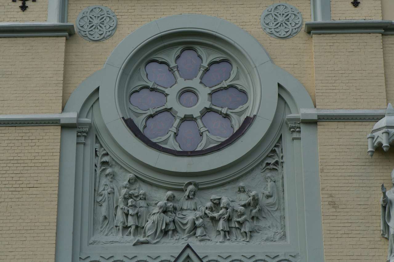 ВОЗДВИЖЕНьСЬКИЙ КОСТЕЛ - Фастів