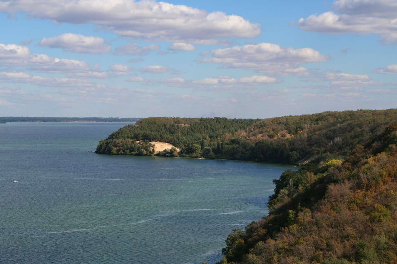 ПОДОРОЖ ДНІПРОМ ДО ТРАХТЕМИРОВА - Трахтемирів