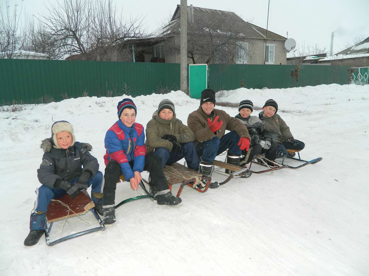 Молодёжь - Великий Выселок