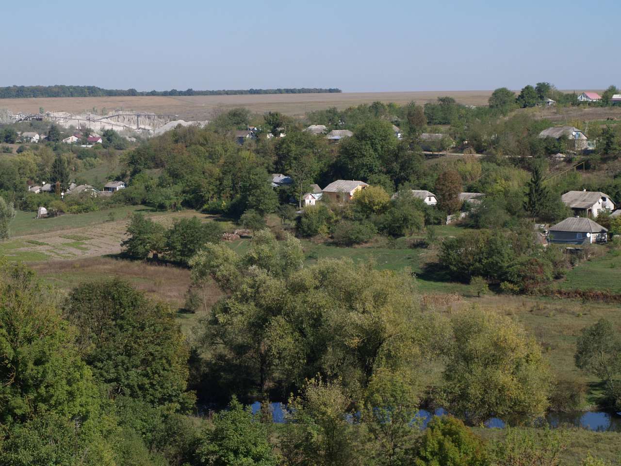 СЕЛО БІЛЯ ЗБРУЧУ - Долинівка