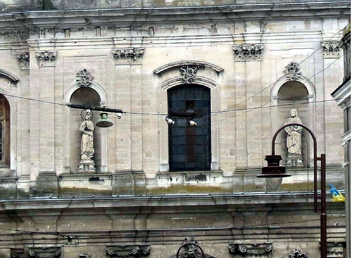 ВУЛИЧКАМИ ЗОЛОЧІВА - Золочів