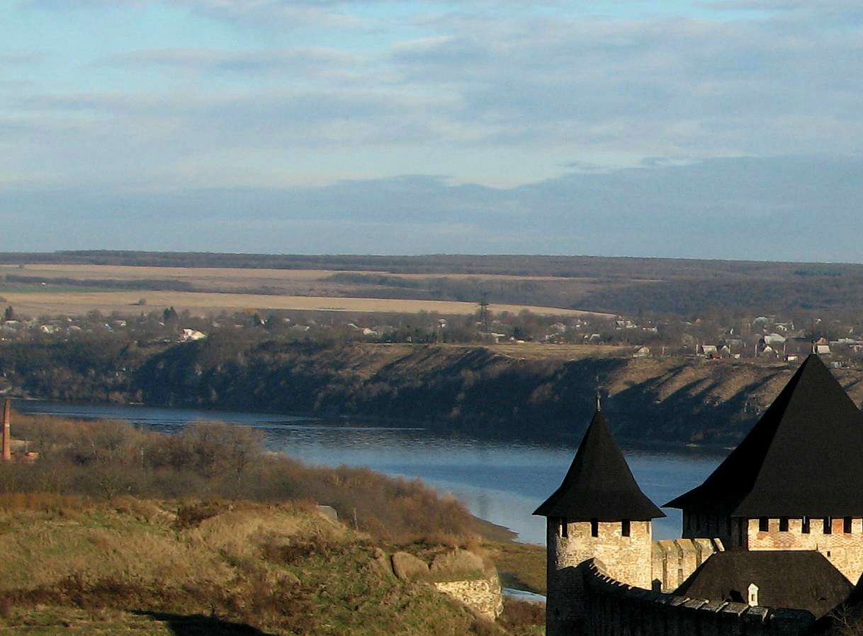 СЕЛО НАД ДНІСТРОМ - Брага