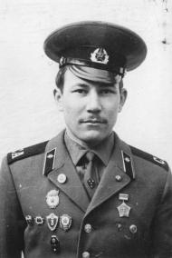 Петров був з Харцизька Донецькоъ областы