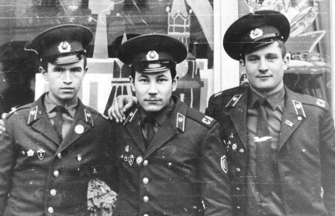 Петров був з Харцизька Донецькоъ областы - Харцизьк