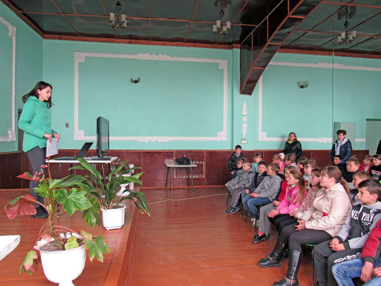 Школа - Мала Лука