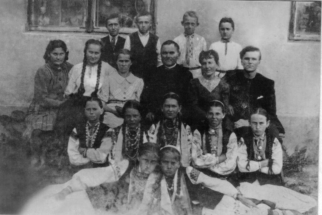 Саджавська середня школа - Sadzhava