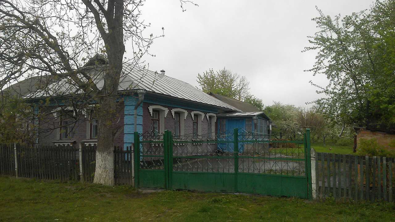 Центр села - Боблів