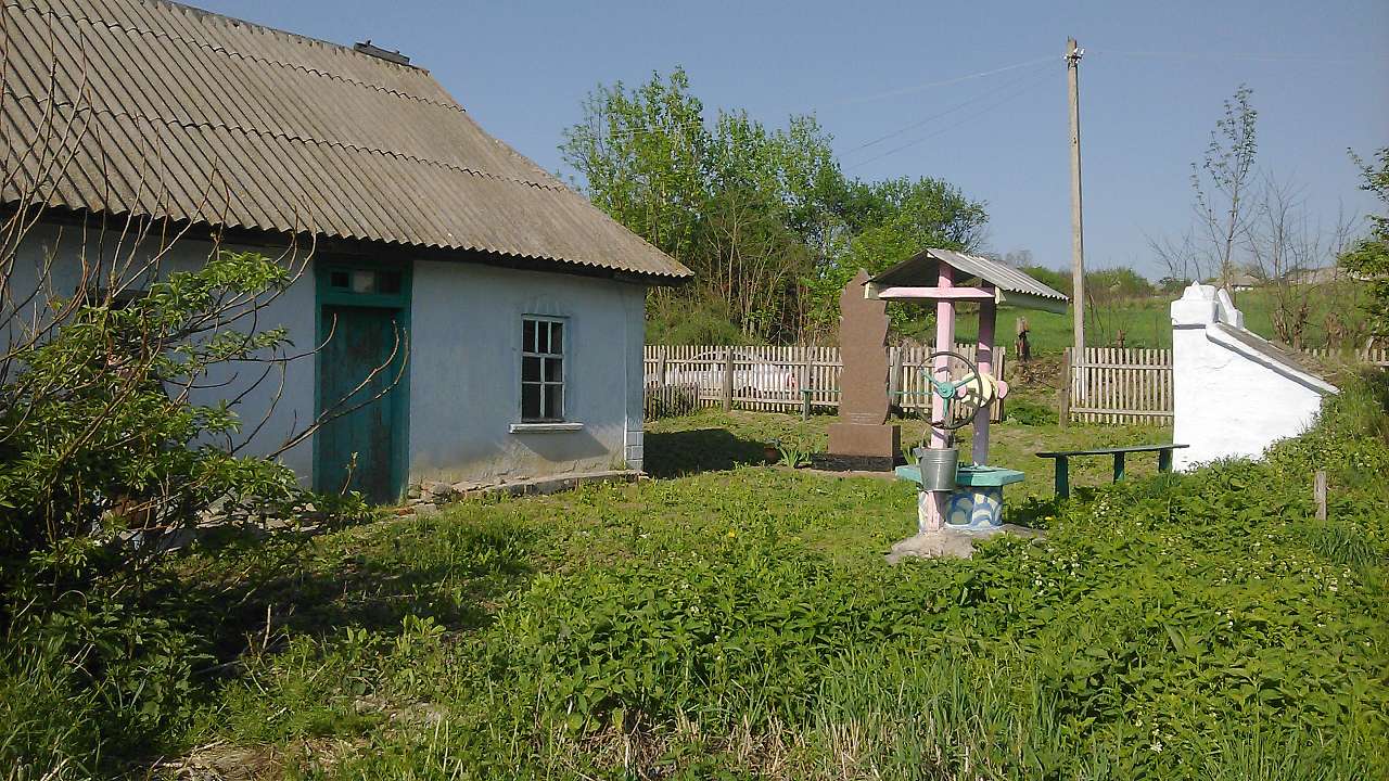 Перший - Маянів