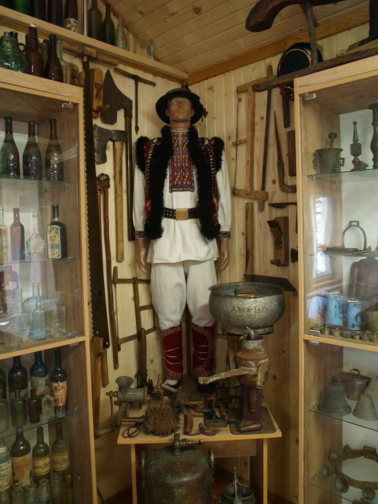 Етнографічний музей старожитностей Гуцульщини - Криворивня