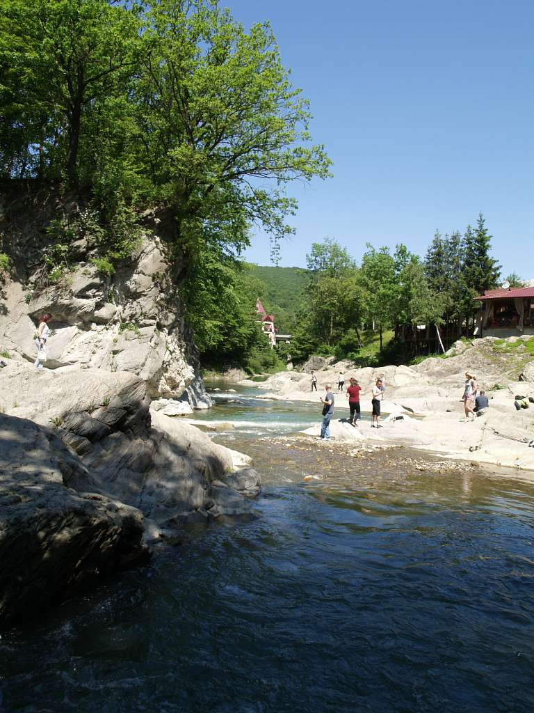 ВОДОСПАД ВЕЛИКИЙ ГУК - Шешоры