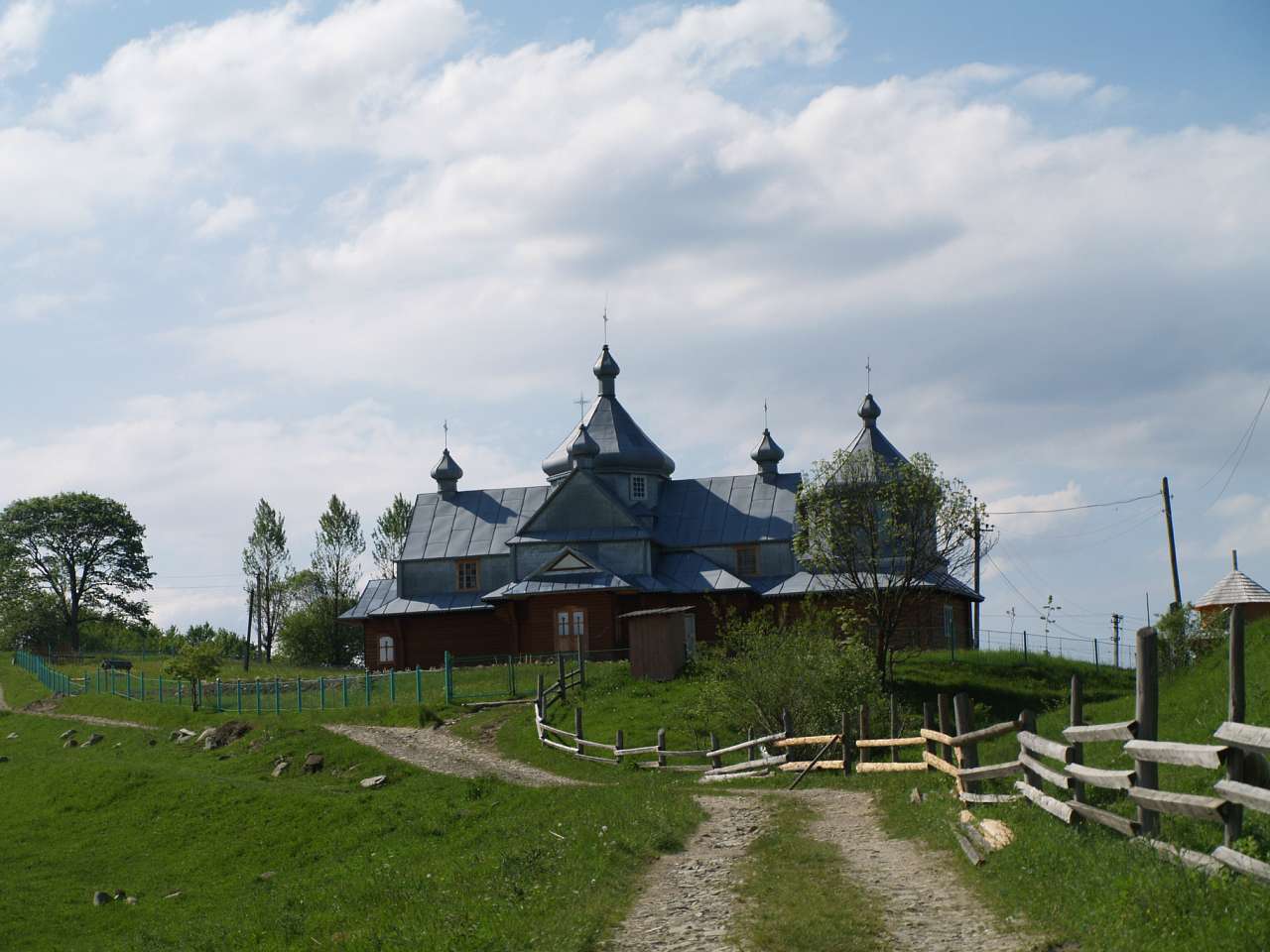 БУКОВЕЦЬ  ВЕРХОВИНСЬКИЙ - Верховина