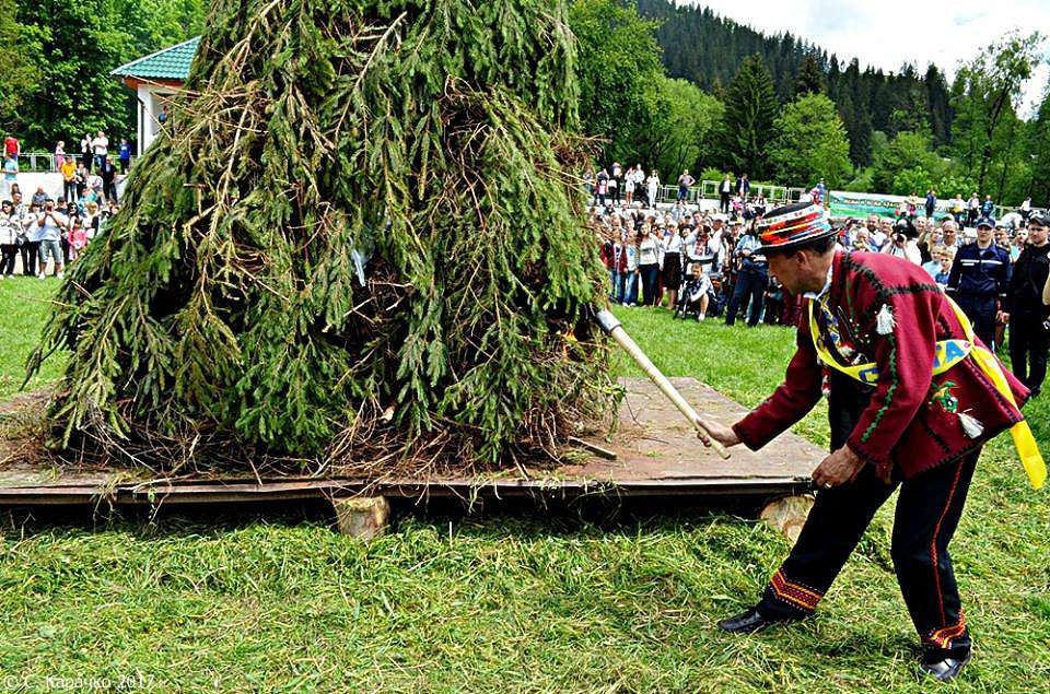 село Конятин - Конятин