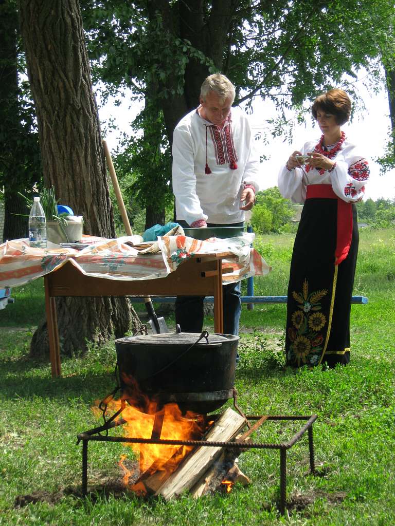 Бровкам - 400 років - Бровки Перші