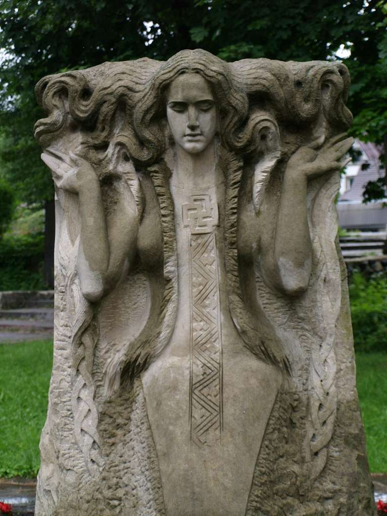 ЯРЕМЧЕ-ЦЕНТР - Яремче