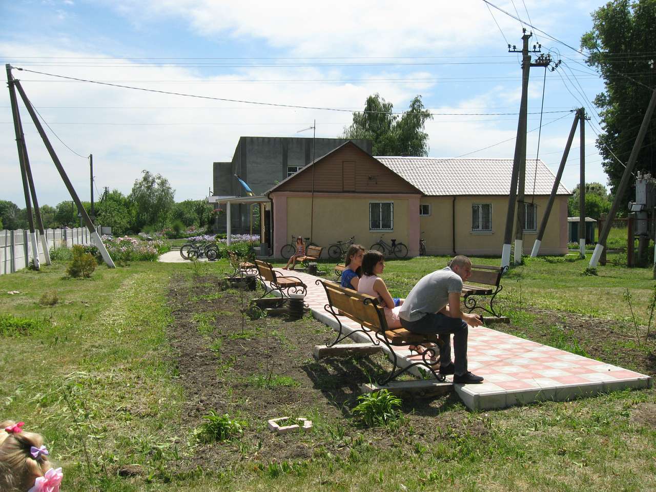 Бровкам - 400 років - Бровки Перші