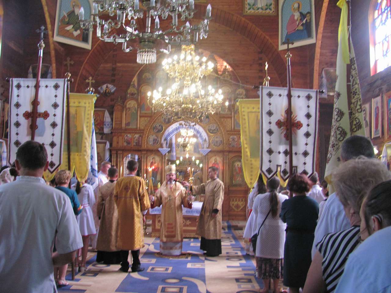 Храмовий Празник Св.Петра і Павла - Grebeniv