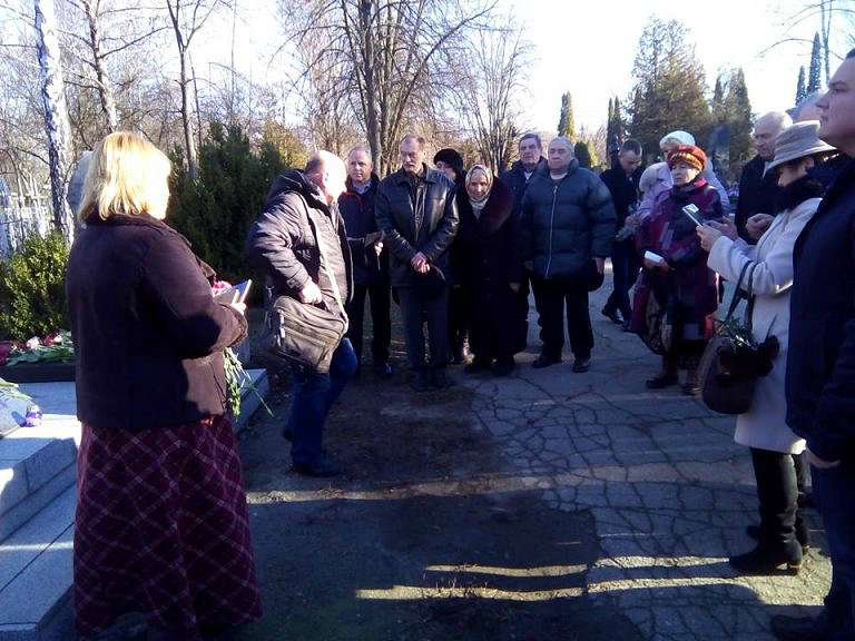 Пам'яті Василя Симоненко - Биевцы