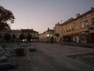 ПО ВЕЧІРНЬОМУ МІСТУ