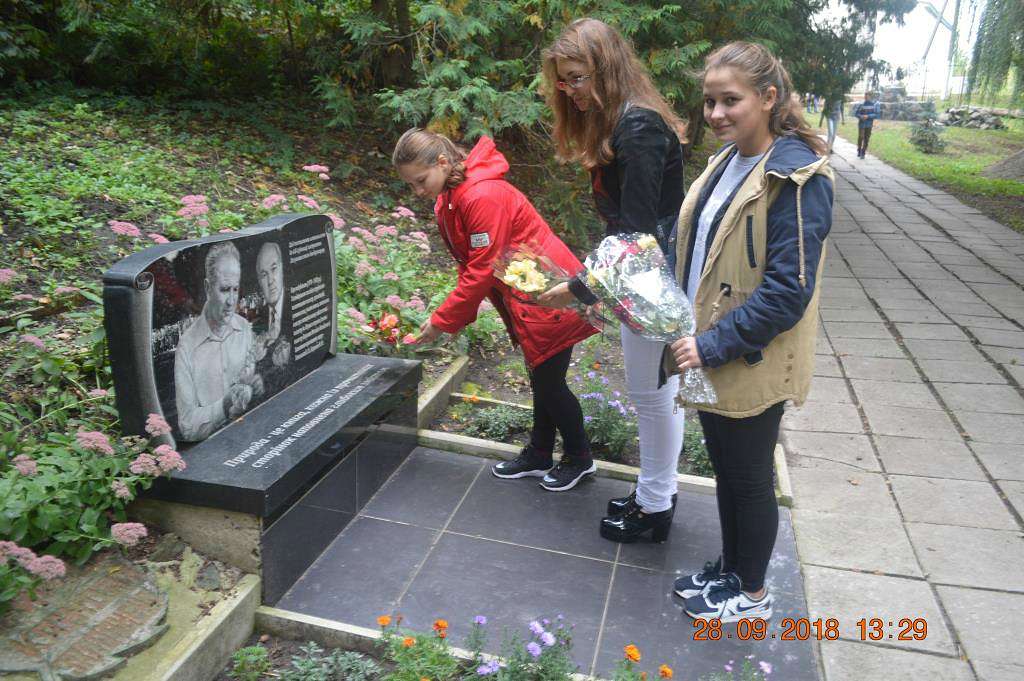 Життя   села - Лозуватка