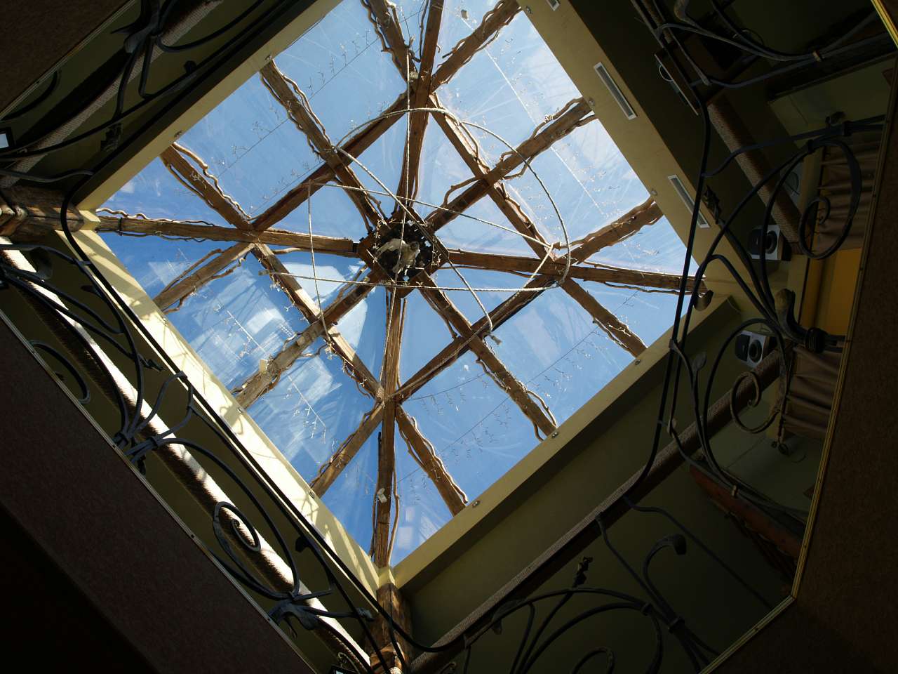 МОТЕЛЬ 'ІНКЛЮЗ' - Лішня