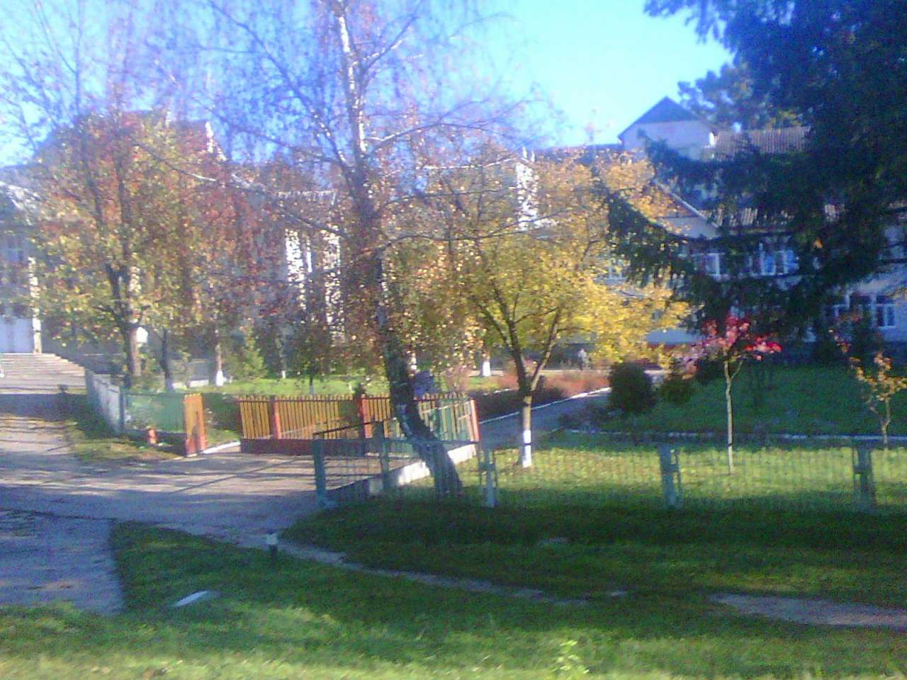 Школа - Верхня Стинава