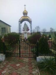 Скульптура Божої Матері