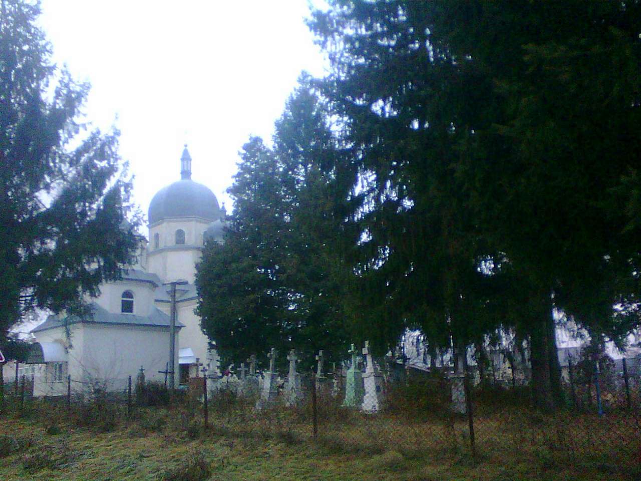 Церква Успіння Пресвятої Богородиці - Комаров