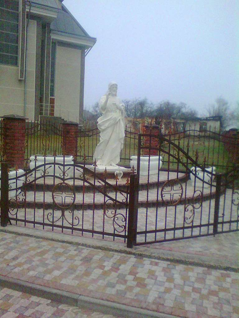 Скульптура Ісуса Христа - Загорное