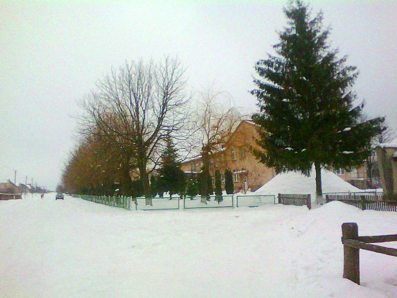 Школа - Малі Дідушичі