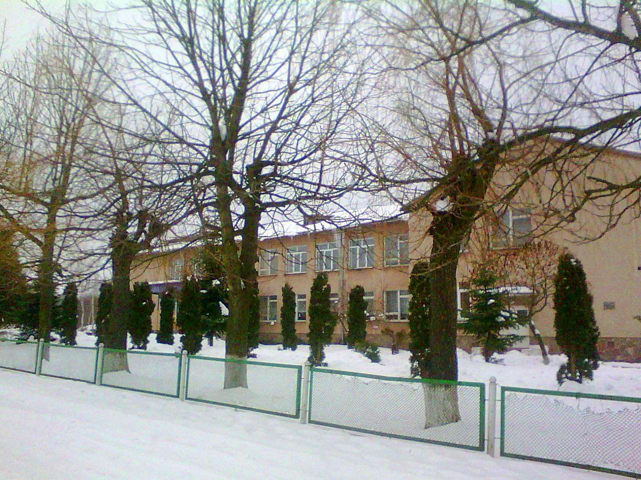 Школа - Малі Дідушичі