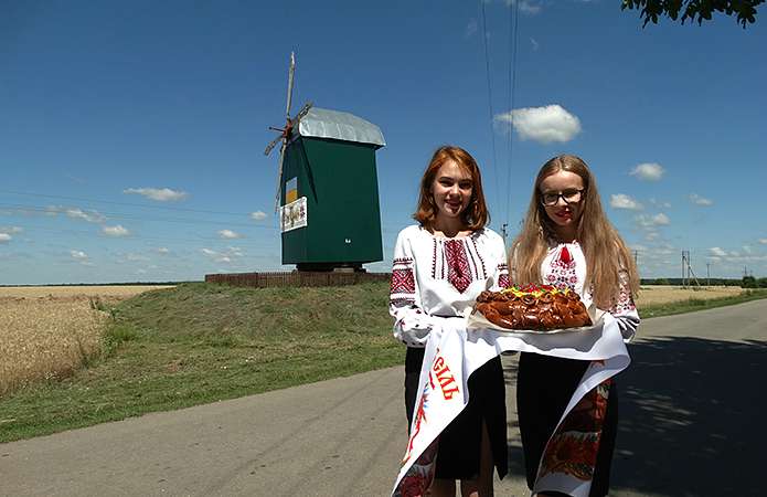 ЖИТТЯ  СЕЛА - Лебедин