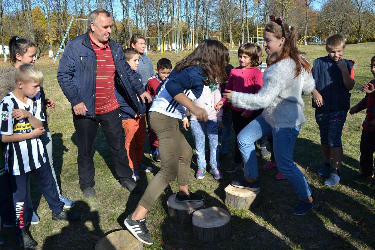 Козацькі забави, 19 - Вовковинці
